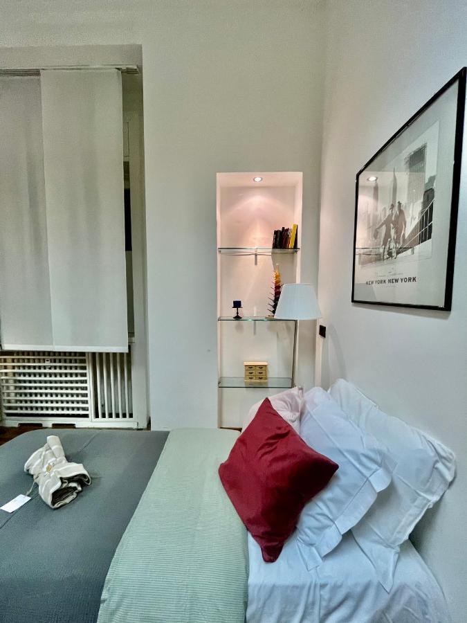 Central Apartment Milaan Buitenkant foto